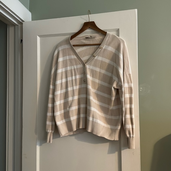 Loft Women Sweater - Picture 1 of 3